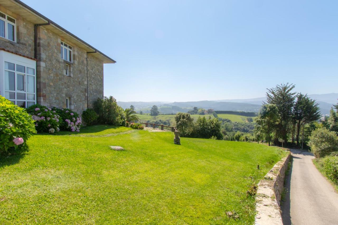 Dunas De Oyambre Hotel Comillas Buitenkant foto